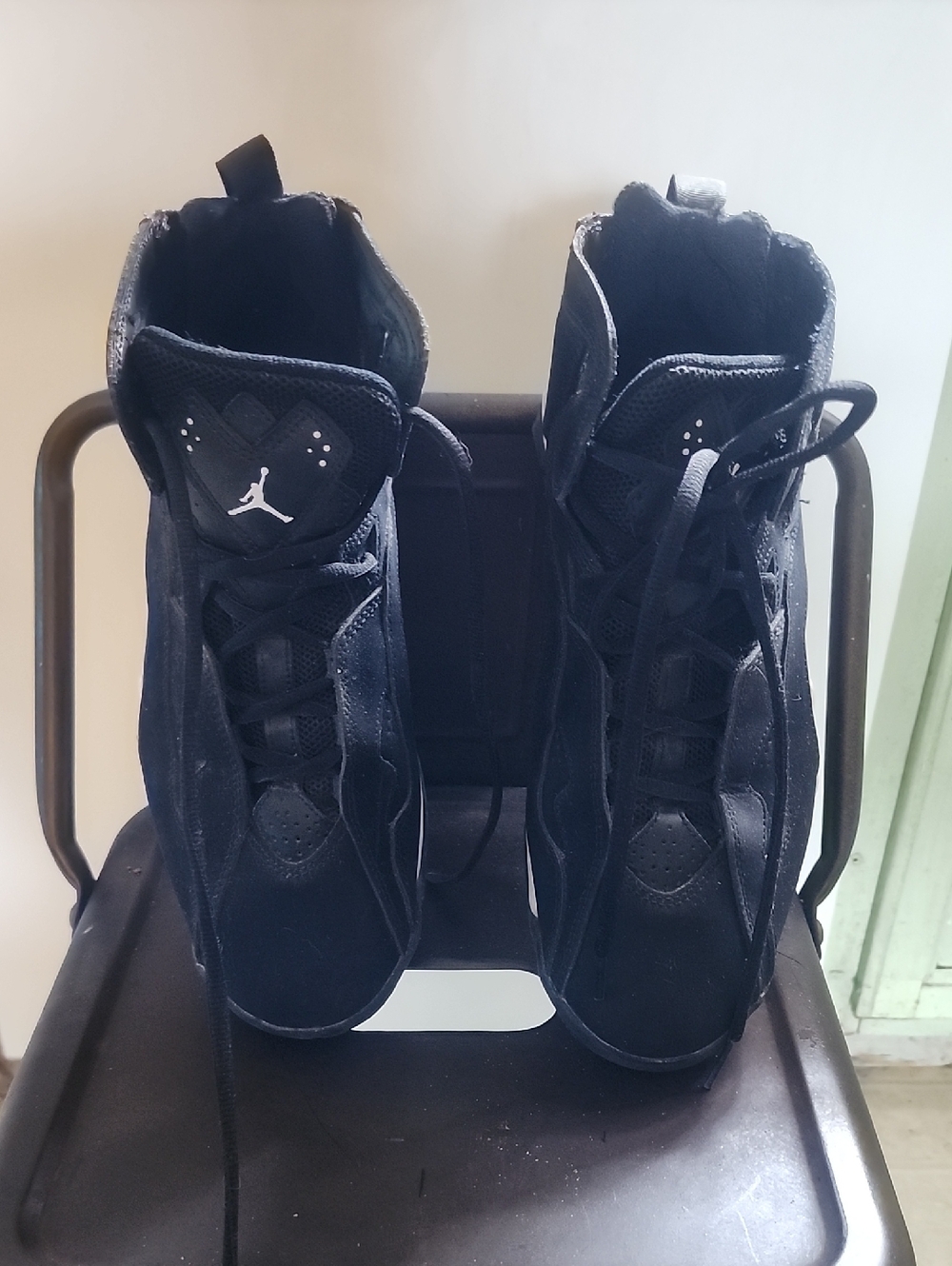 Jordan Men’s Black High-Top Sneakers